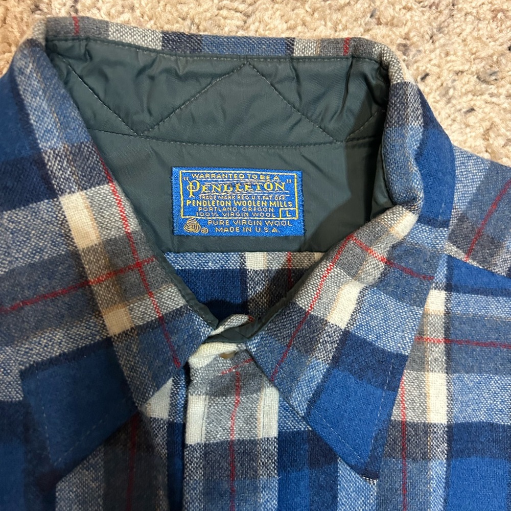 VINTAGE!!!!!  Pendleton Blue and White Checkered Shirt - Picture 3 of 3
